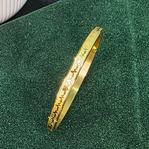 Bria By Saar Stainless Steel Golden Adjustable Gold Plated Kada Bracelet With Greek Key Pattern For Women | Premium Anti-Tarnish Open Cuff Bracelet | Stylish Daily Wear Fashion Jewellery  Gifting