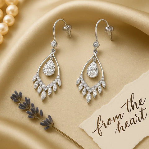 Exquisite Teardrop Crystal Dangle Earrings