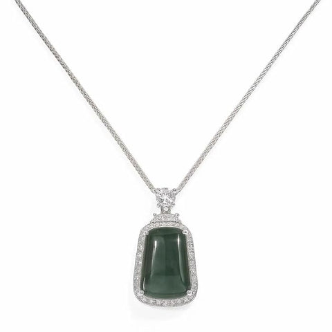 BRIA BY SAAR 925 Sterling Silver Green Stone Pendant Necklace | Elegant & Timeless Fine Jewellery | Versatile Accessory for Daily & Party Wear
