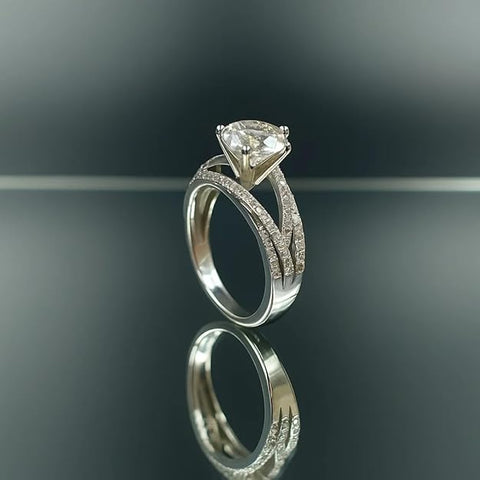 BRIA BY SAAR 925 Sterling Silver Spiral Crossover Ring for Women and Girls | Adjustable Finger Ring with Sparkling Solitaire Centerpiece | Elegant Modern Fine Jewellery | Gift for Her