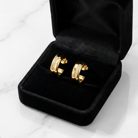 Bria By Saar Copper Gold-Plated Cubic Zirconia Stud Earrings For Women & Girls | Premium Glossy Finish Anti-Tarnish Earrings | Stylish Daily Wear Fashion Jewellery For Party, Casual & Gifting (Pair)
