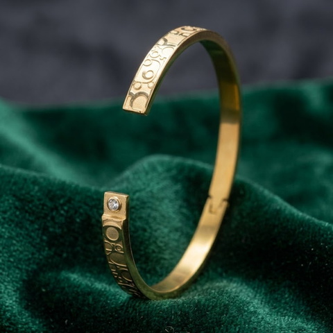 Bria By Saar Stainless Steel Golden Adjustable Gold Plated Kada Bracelet With Greek Key Pattern For Women | Premium Anti-Tarnish Open Cuff Bracelet | Stylish Daily Wear Fashion Jewellery  & Gifting