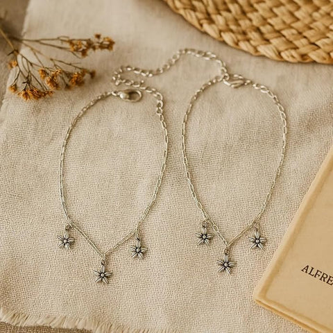 925 Sterling Silver Adjustable Floral Charm Anklet for Women & Girls | Delicate Flower Pendant Payal with Adjustable Chain | Lightweight, Skin-Friendly & Gift for Birthday, Anniversary & Festive Occasions (Pack Of 2 Pair)