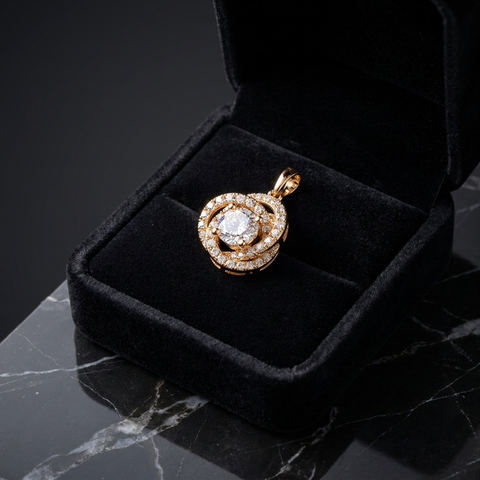 Bria By Saar Copper Gold-Plated Crystal Bloom Pendant For Women & Girls | Adjustable Floral Pendant Necklace | Anti-Tarnish Stylish Daily Wear Fashion Jewellery & Special Occasions