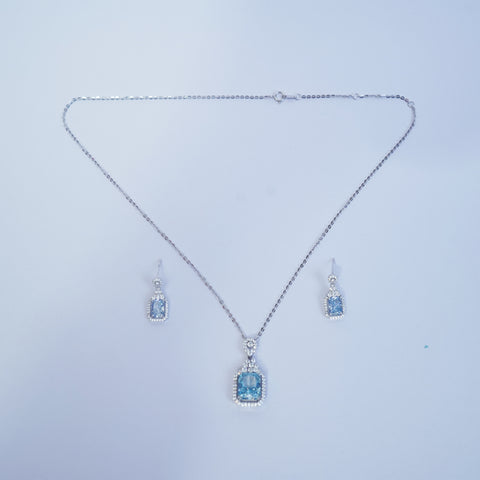 Elegant Silver Aquamarine Halo Jewelry Set – Necklace & Earrings