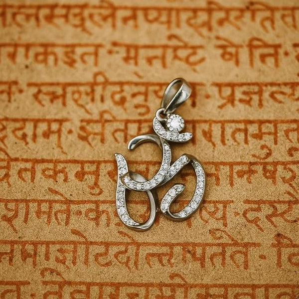 925 Sterling Silver Om Pendant for Men & Women | Sacred Aum Spiritual Symbol for Meditation & Peace | Authentic Hallmarked Fine Jewellery | (Chain Not Included)