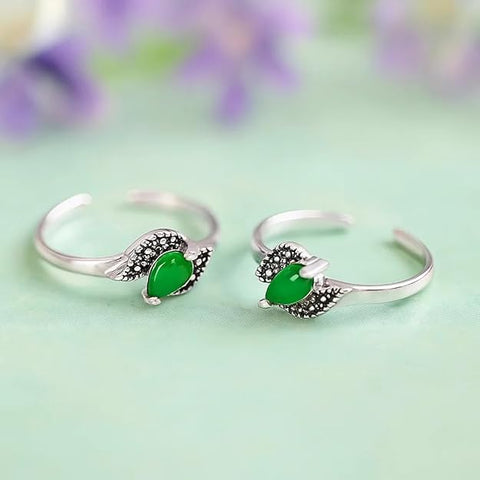BRIA BY SAAR 925 Sterling Silver Floral Leaf Adjustable Ring/Toe Ring | Elegant Antique Finish with Green Marcasite Stone | Dual-Purpose Fine Jewellery (1 Pair)